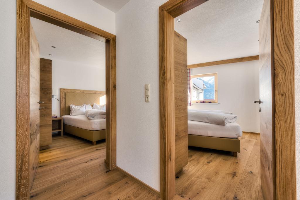 Bischoferhaus Apartment Serfaus Room photo